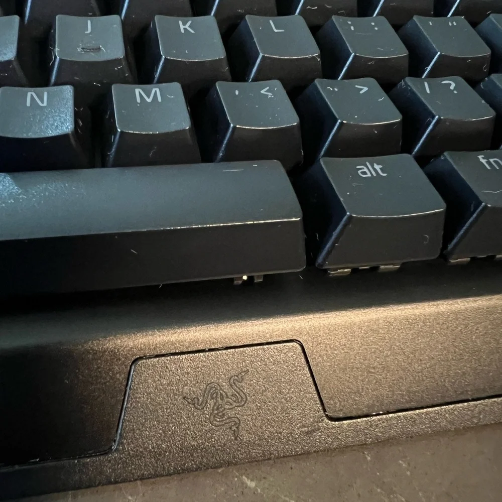 Razor Blackwindow v3 tenkeyless gaming keyboard, model no RZ03-0349
